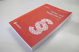 Buch f&uuml;r Sorten- und Saatgutrecht